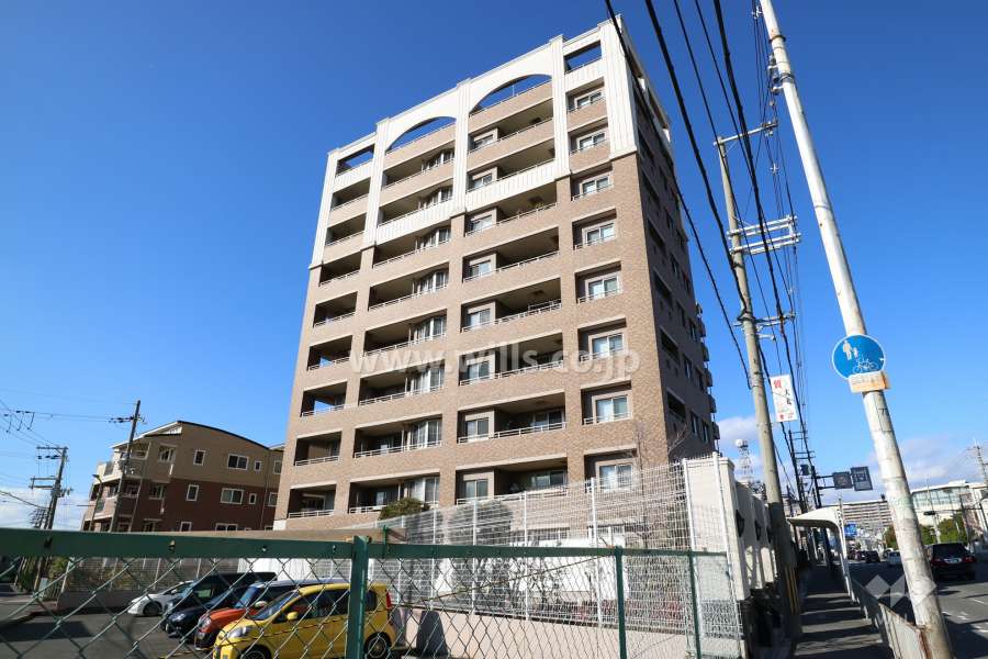 セレッソコート高槻上本町の外観(南東側から)