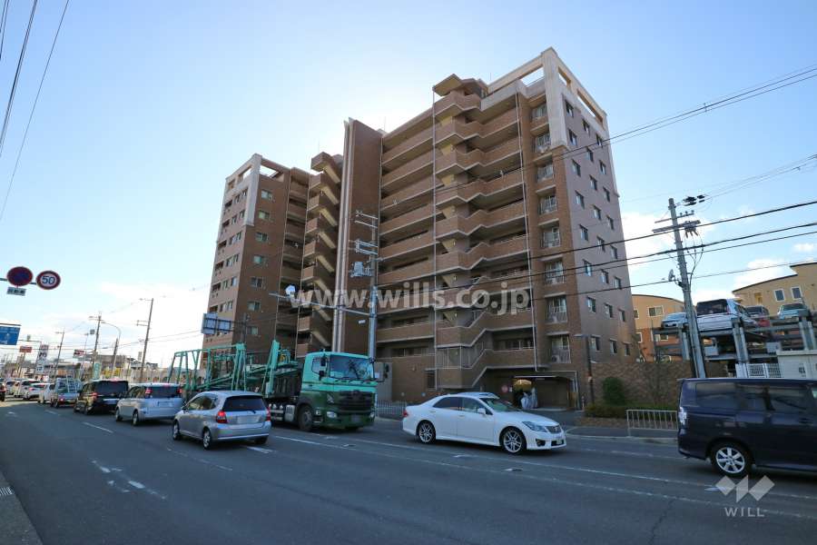 セレッソコート高槻上本町の外観(東側から)