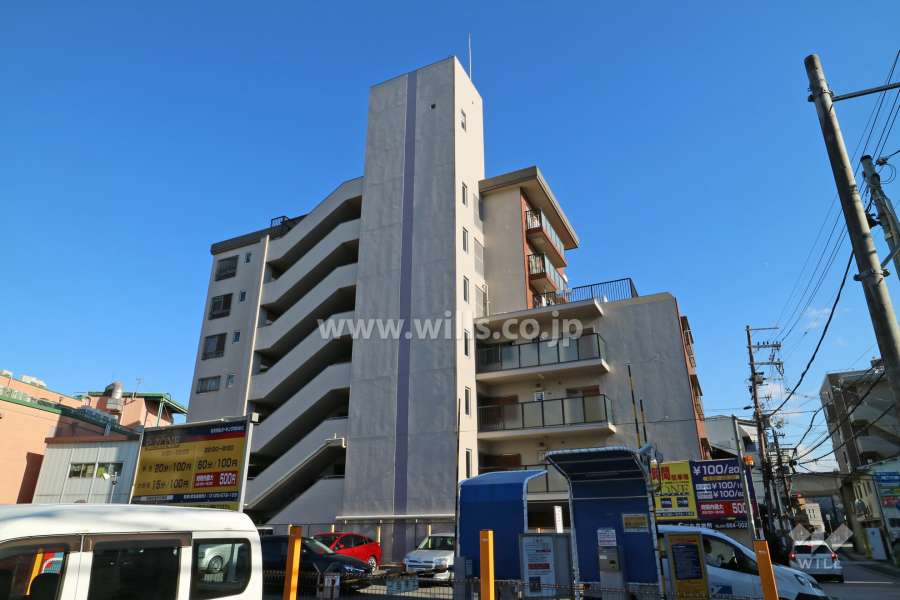 ターミナルハイツ高槻の外観（南西側から）