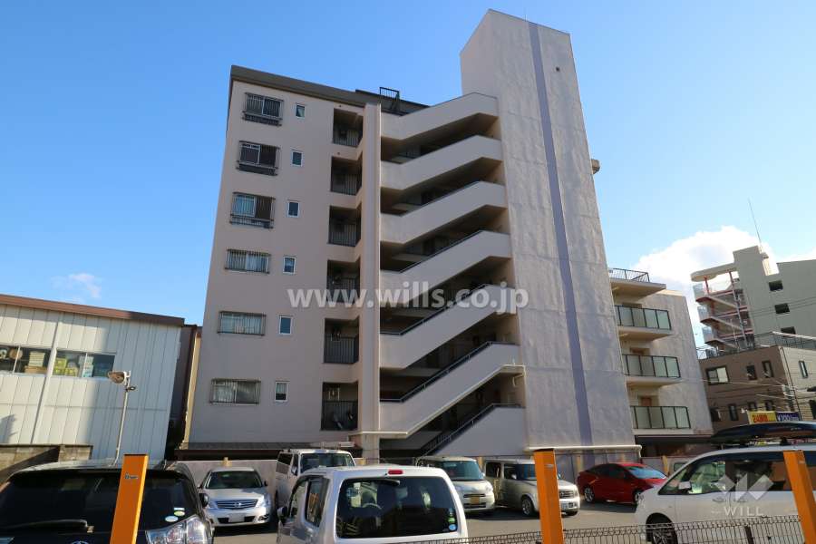 ターミナルハイツ高槻の外観（北西側から）