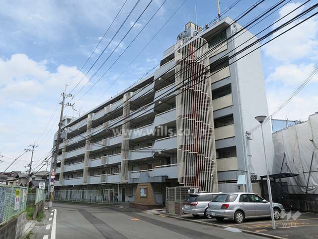 ネオライフマンション高槻の外観（北西側から）