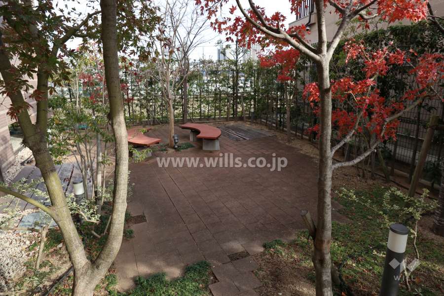 パークホームズ高槻殿町の植栽