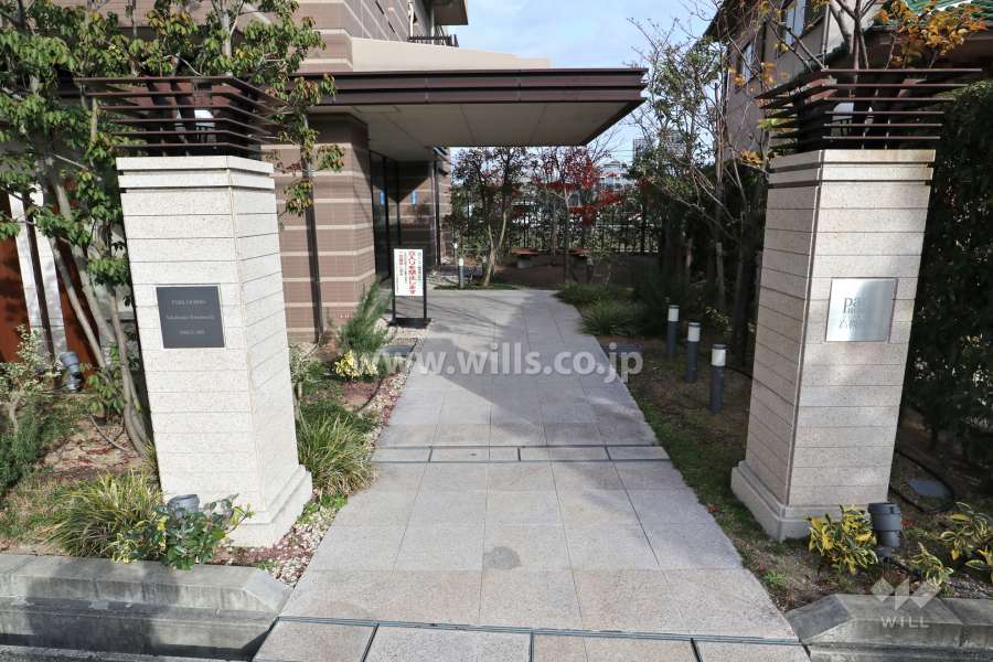 エントランスアプローチ