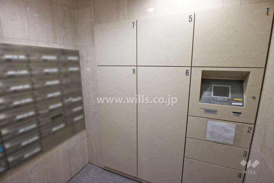 宅配ボックスと共用ポスト