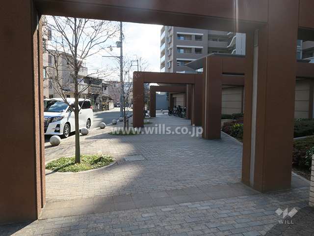 エントランスアプローチ