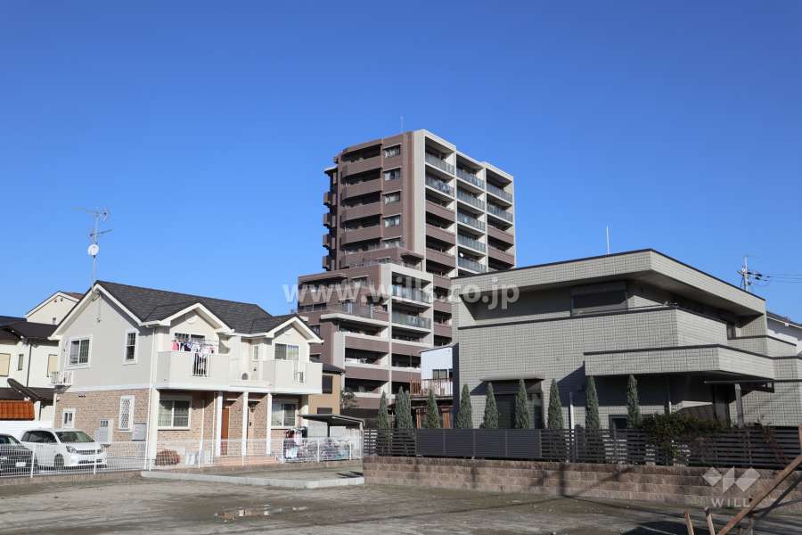 プラウド高槻真上町の遠景(南西側から)