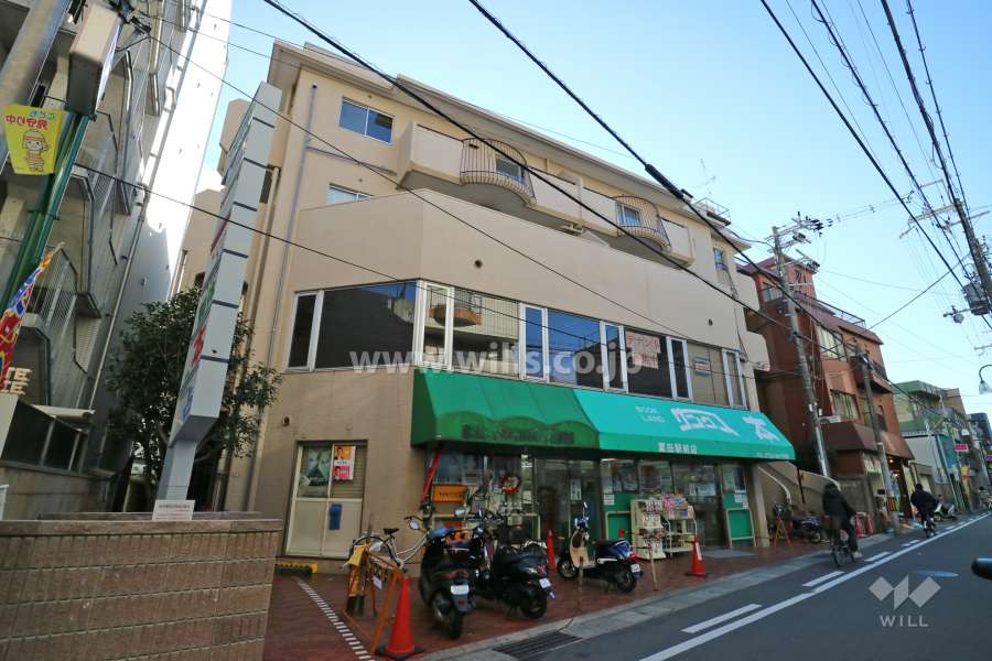 プラザ富田の外観（北西側から）