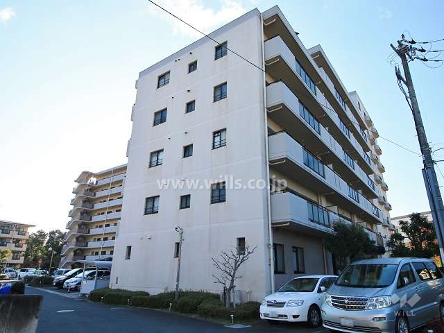 プランヴェール高槻阿武山の外観（北西側から）