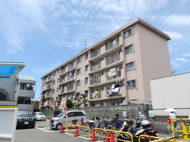マンション川添の遠景（南東側から）
