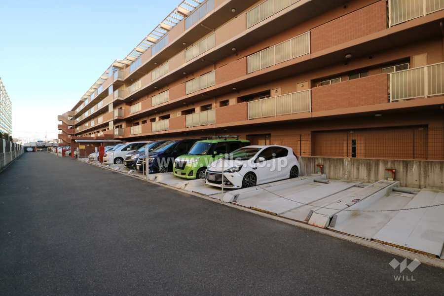 敷地内駐車場（屋外機械式）