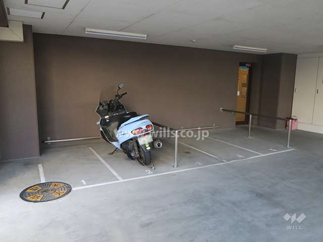 バイク置場