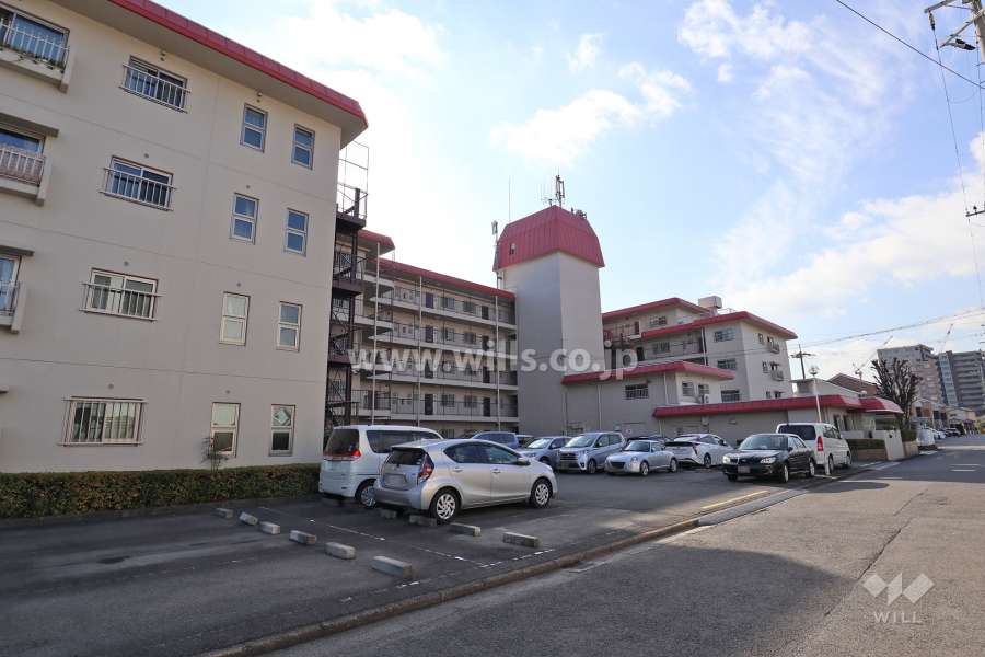 ユニハイム高槻の外観(北東側から)