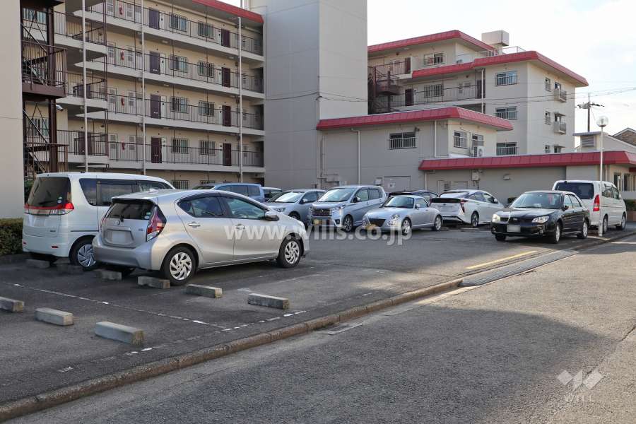 敷地内駐車場(屋外平面式)