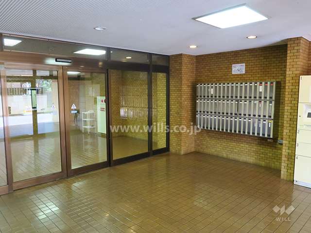 エントランスホール