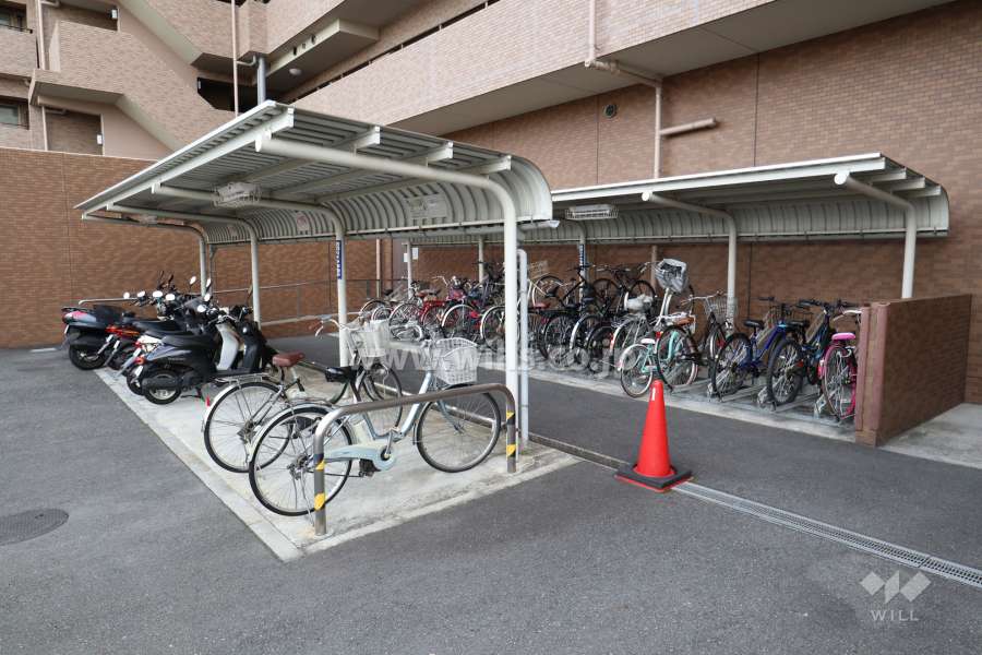 バイク置場