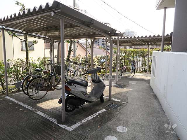 バイク置き場