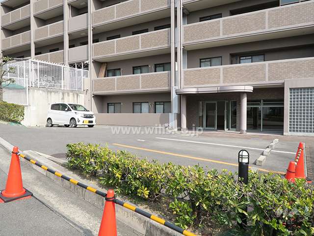 敷地内駐車場（屋外平面式）