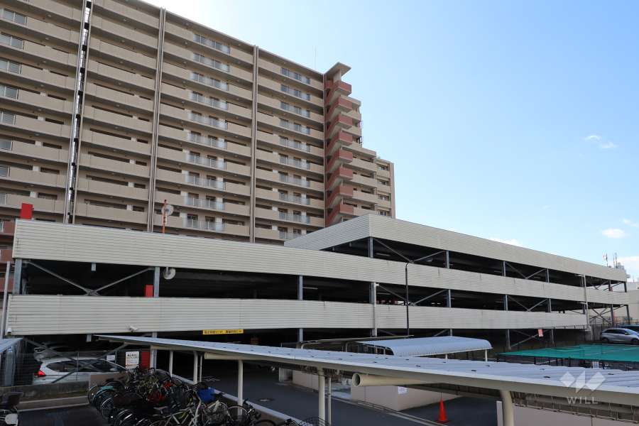 敷地内駐車場（自走式立体）
