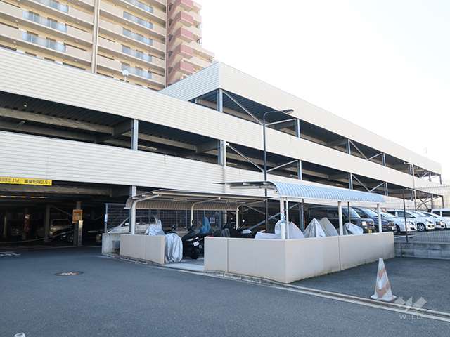 駐車場棟