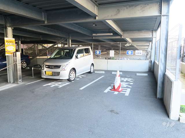 来客用駐車場