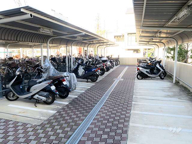 バイク置場