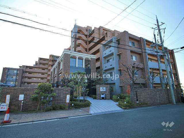 ランフォルセ高槻パークガーデン2の外観（北西側から）