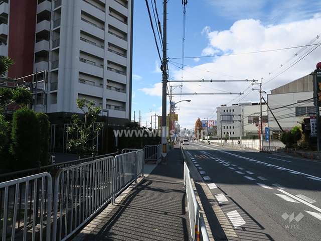 敷地北側の前面道路（国道171号線）