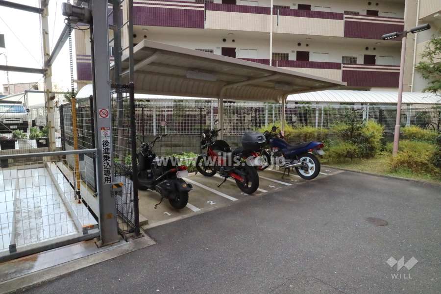 大型バイク置場