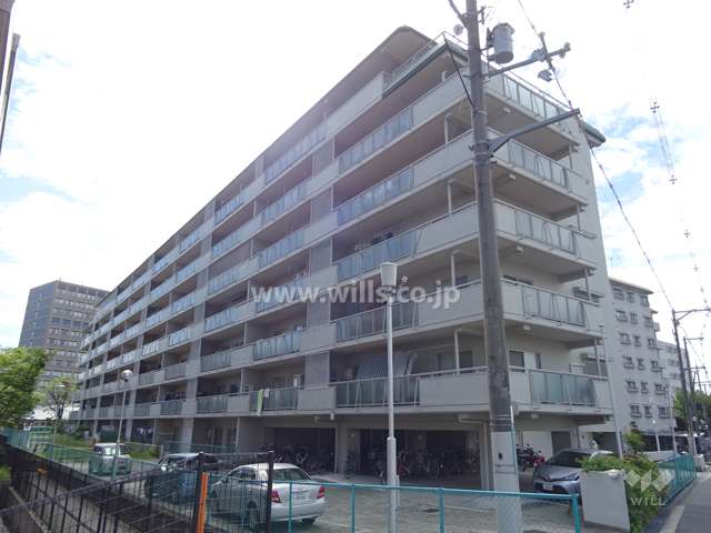 レオ高槻の外観（北東側から）