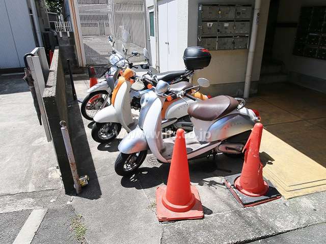 バイク置場