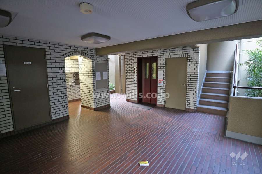 エントランスホール