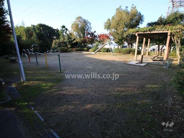 敷地に隣接する公園