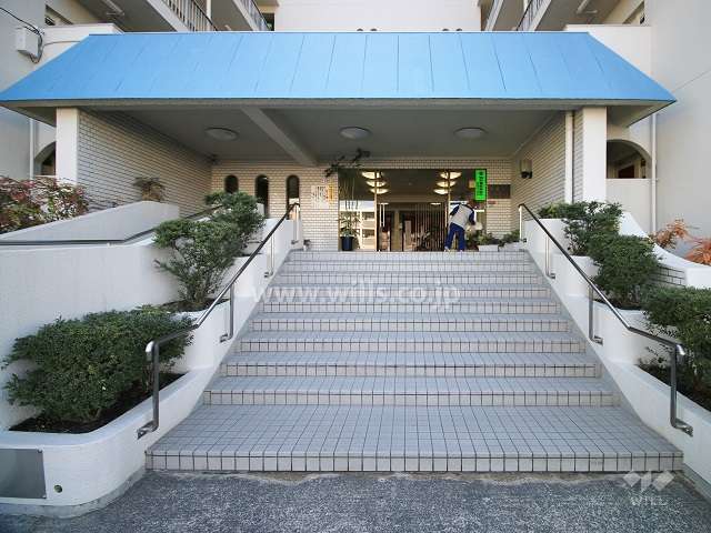 エントランスアプローチ