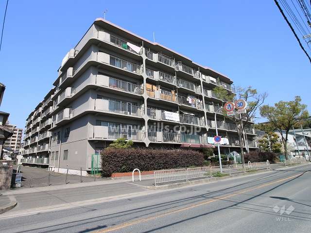 高槻ハウスの外観（南東側から）