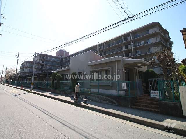 高槻ハウスの外観（北西側から）