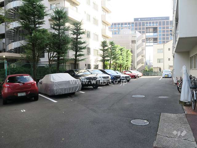 敷地内駐車場（屋外平面式）