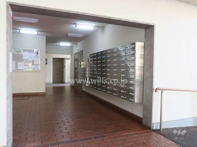 エントランス内　郵便ボックス