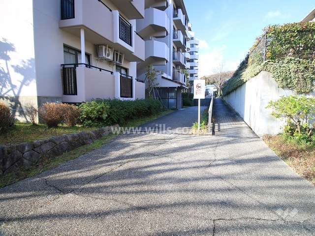 エントランスアプローチ