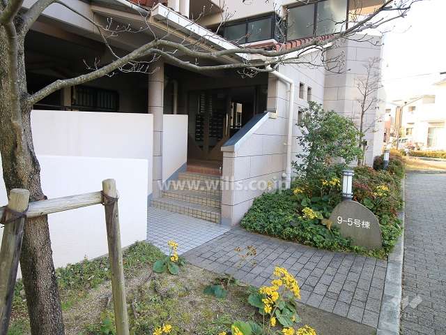 エントランスアプローチ