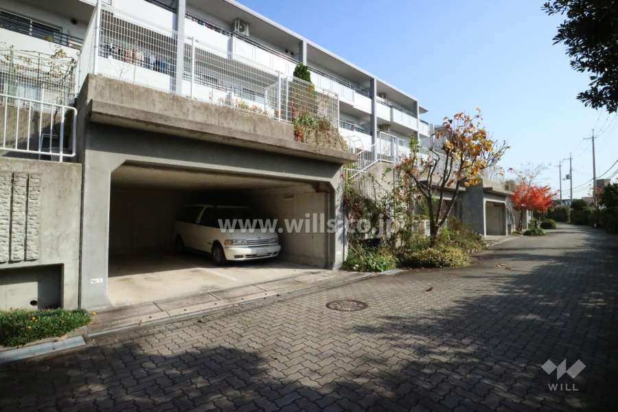 敷地内駐車場(屋内平面式)