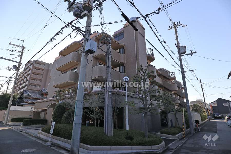 高槻真上アーバンライフの外観(北東側から)