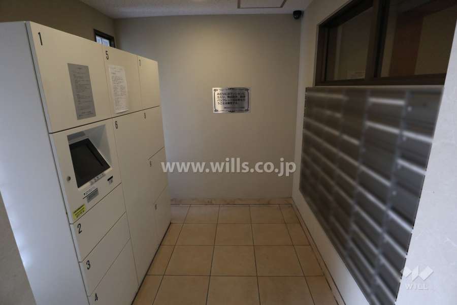 共用ポストと宅配ボックス