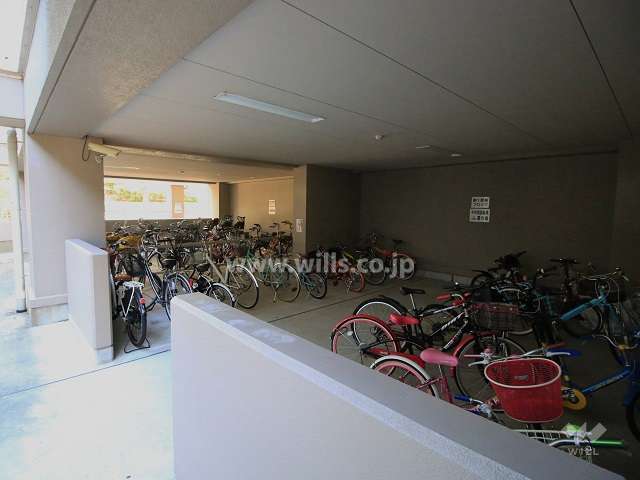 敷地内自転車置場
