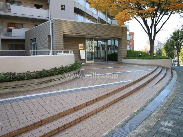 エントランスアプローチ