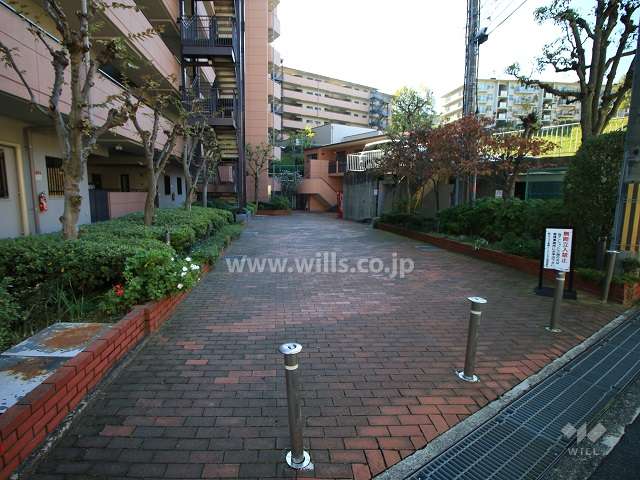 エントランスアプローチ