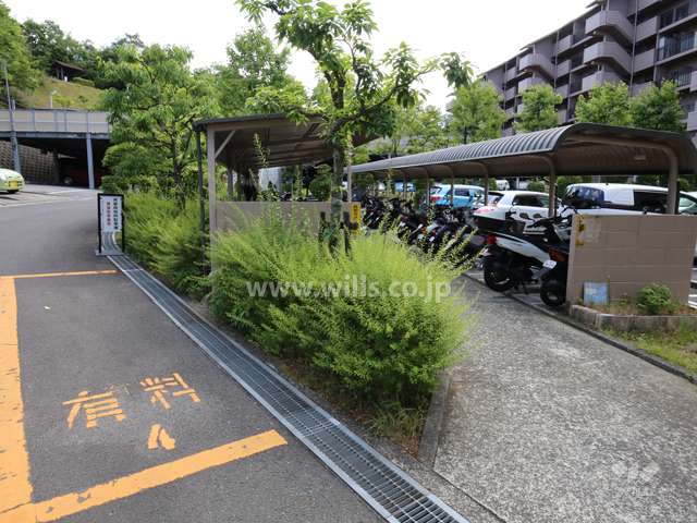 来客用の駐車場があります。