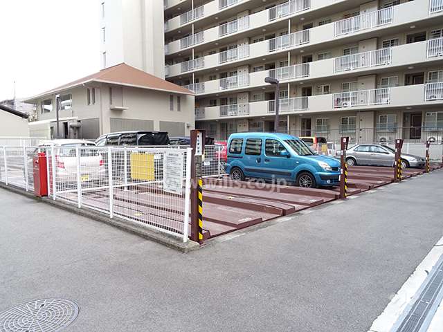 敷地内駐車場（屋外機械式）