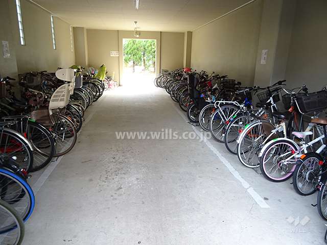 駐輪場（屋内）