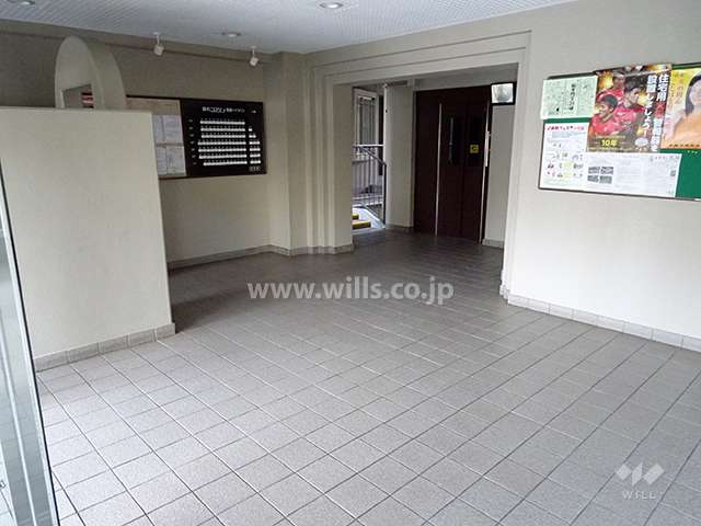 エントランスホール