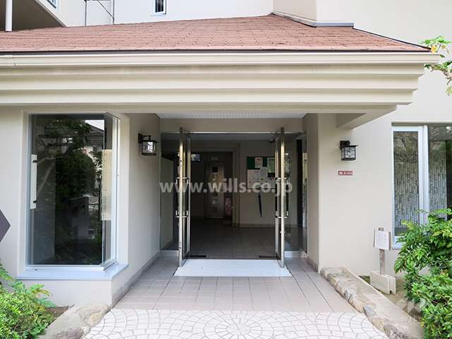 エントランス外観